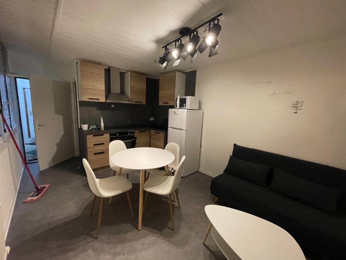 Cosy T2 En Centre Ville Morez Buitenkant foto